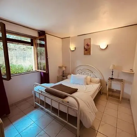 Bas De A La Campagne Apartment